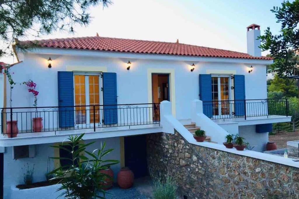 פורטו הלי Gerani Maison Agios Aimilianos Beautiful View מראה חיצוני תמונה