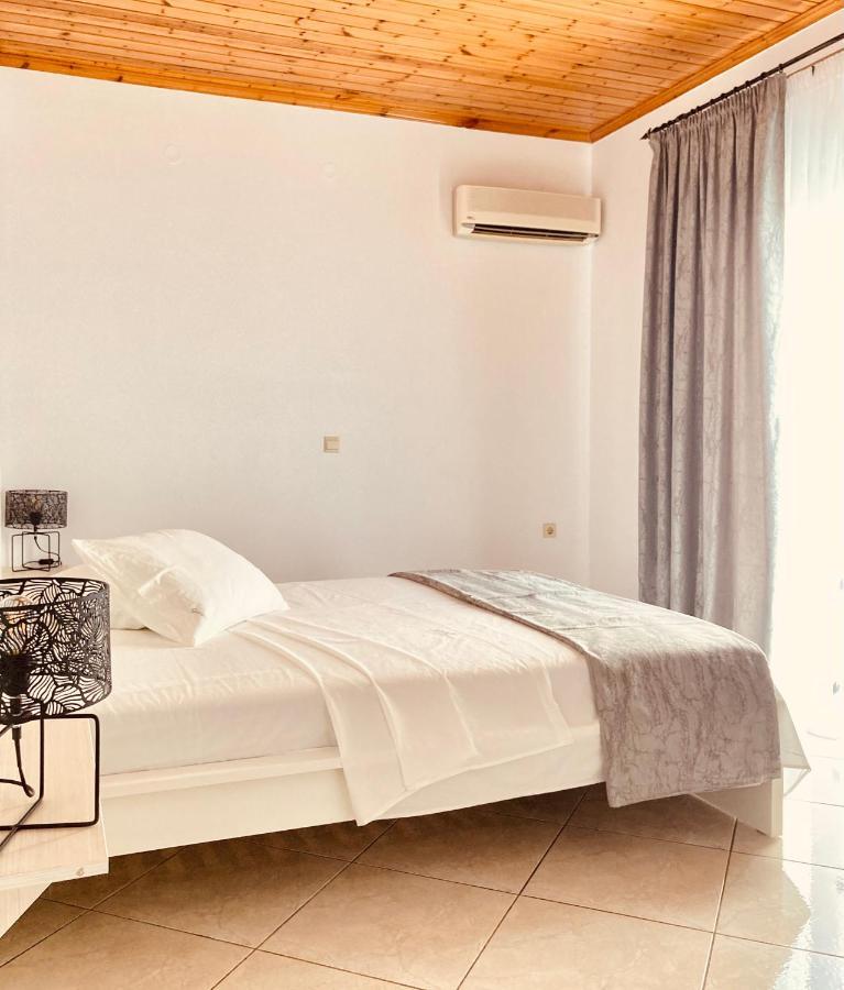 פורטו הלי Gerani Maison Agios Aimilianos Beautiful View מראה חיצוני תמונה